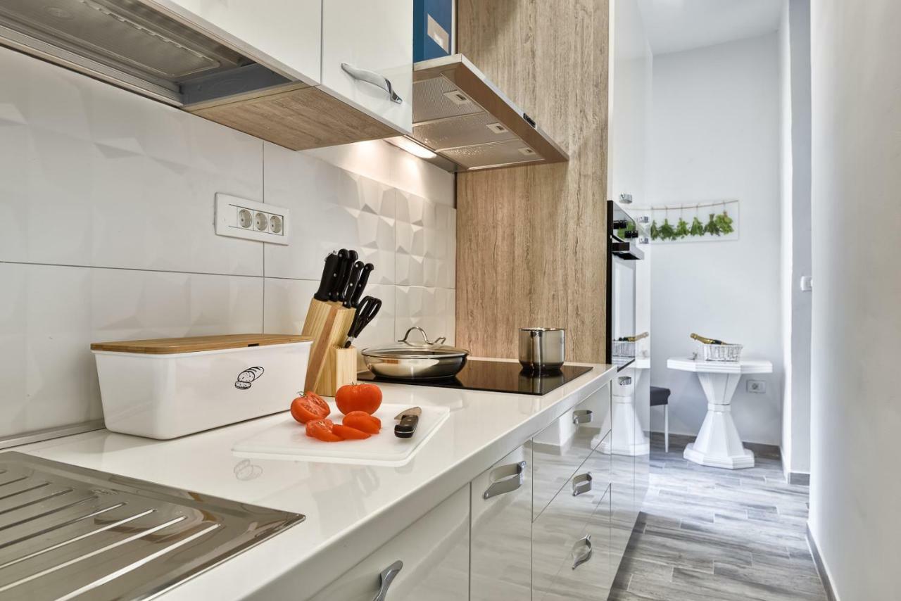 Apartment 20M From Arena Pula Luaran gambar